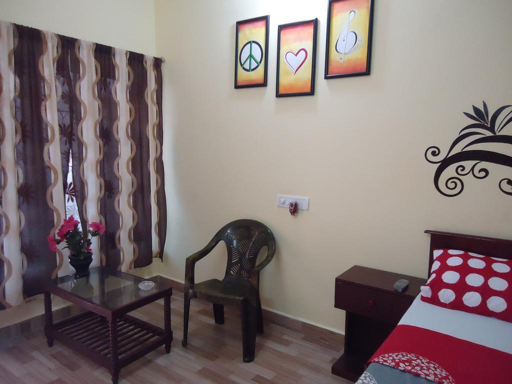 Silver Moon Guest House Mahabalipuram Kamer foto